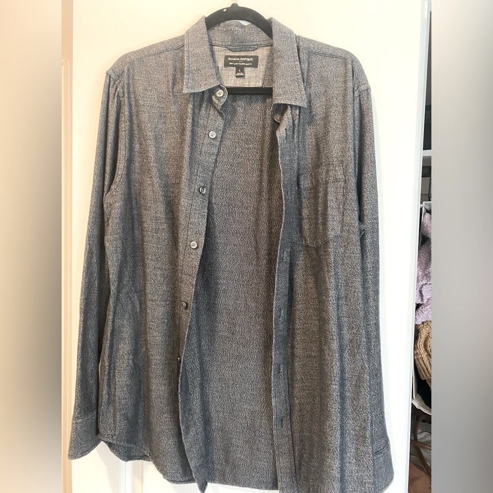 Banana Republic Men’s long sleeve Polo